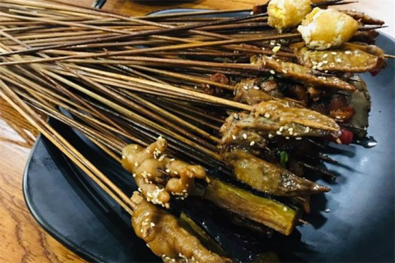 拾玖广油炸串串